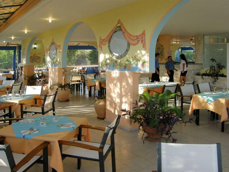 Pefkos Garden Hotel Pefki エクステリア 写真